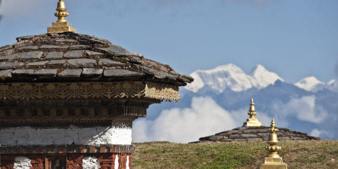 Bhutan , Dochu-La-Pass, 108 Chörten, (Thimphu-Punakha) in Bhutan